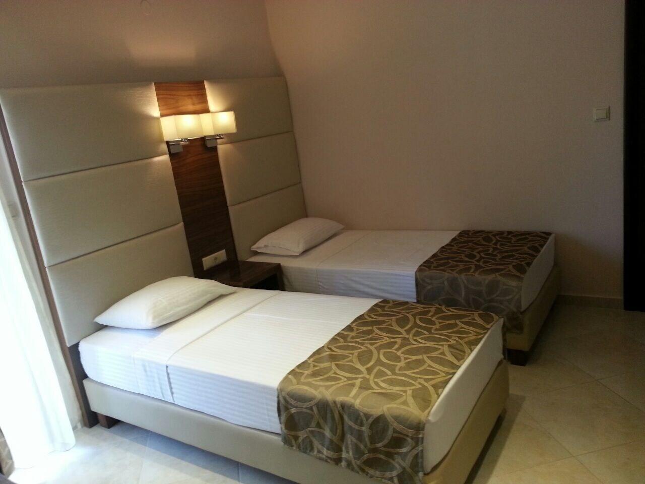 آغيوس نيكولاوس 4-You Residence المظهر الخارجي الصورة